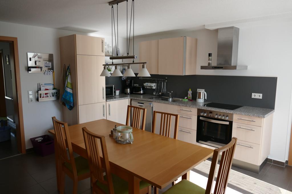 Haag Zimmervermietung Ebnat Bagian luar foto