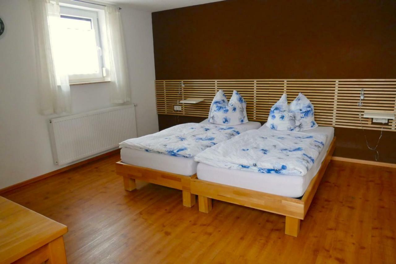 Haag Zimmervermietung Ebnat Bagian luar foto
